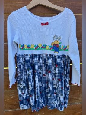 RARE HTF Vintage Disney Pooh Sunflower dress approximately 6T